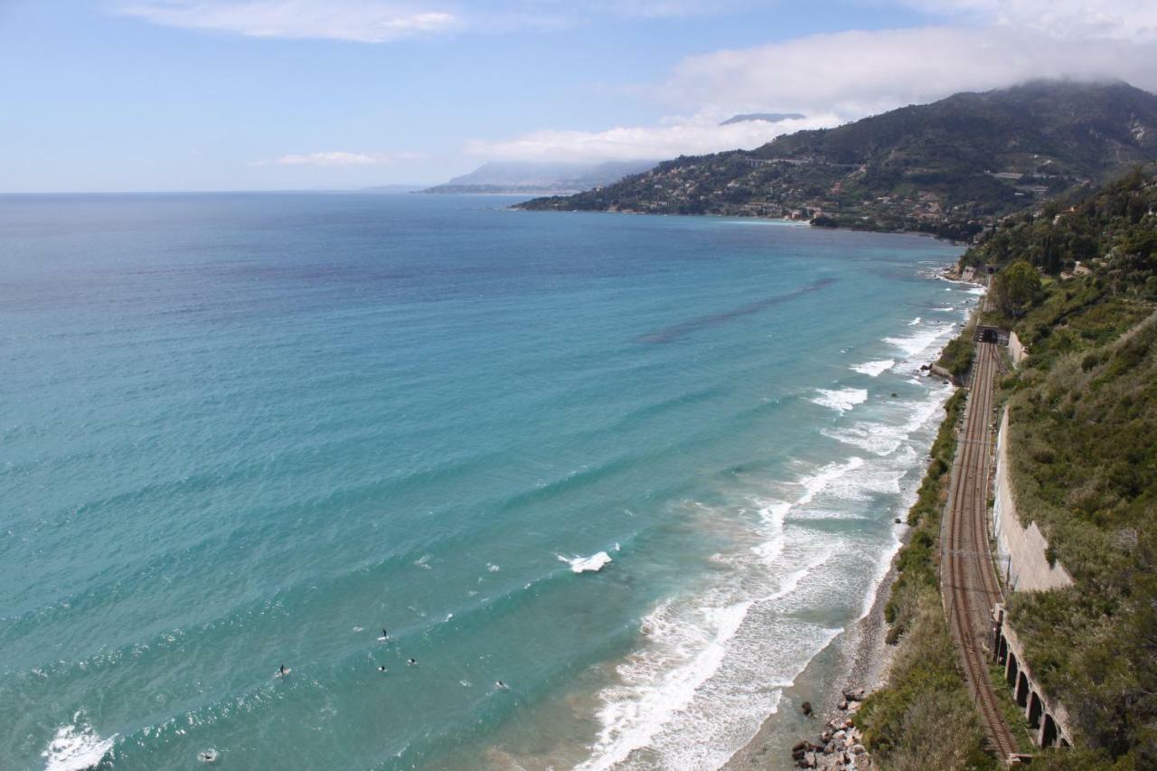 Casa Calandre Mare Daire Ventimiglia Dış mekan fotoğraf